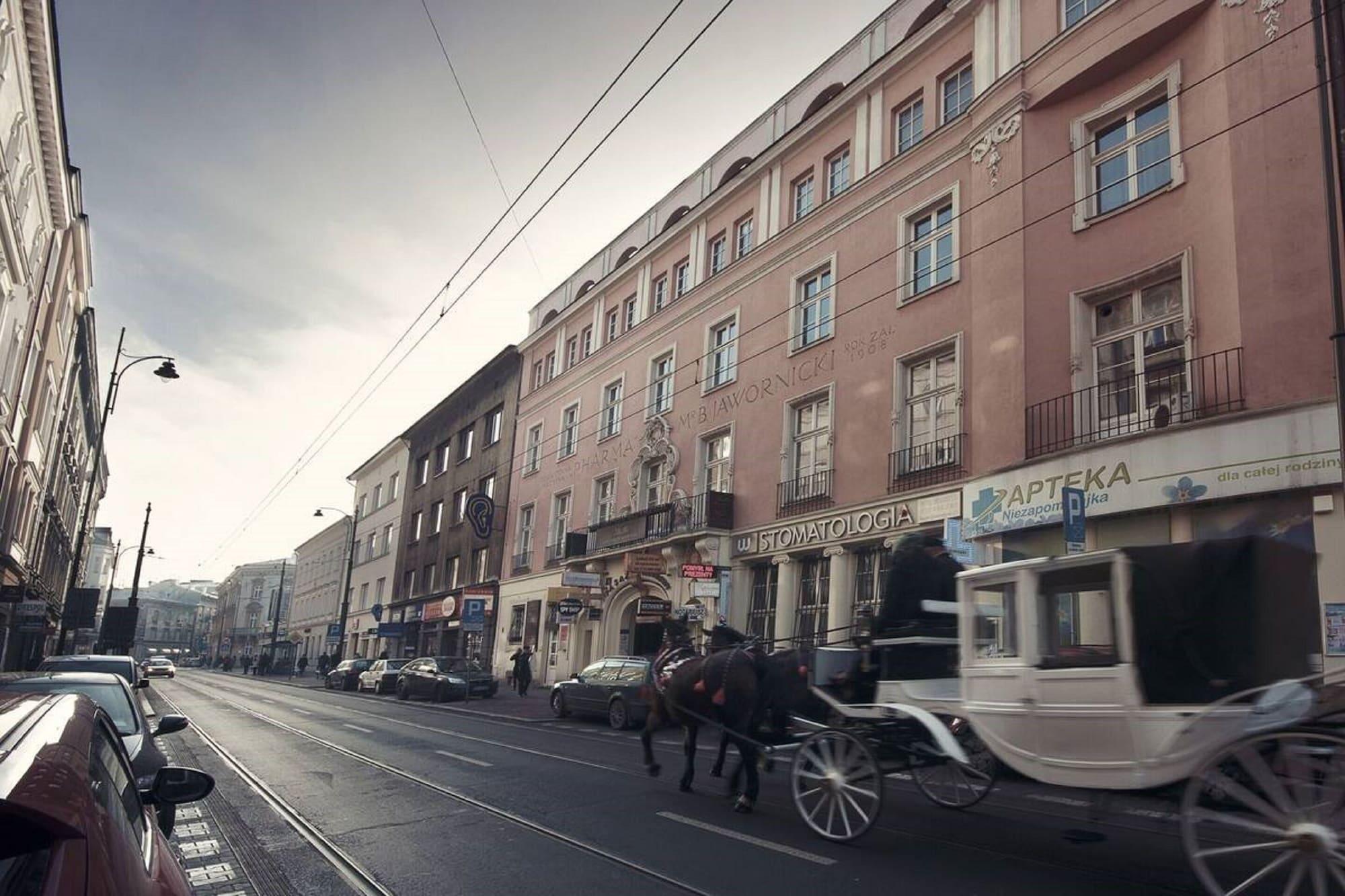 Hotel Yarden By Artery Hotels كراكوفيا المظهر الخارجي الصورة