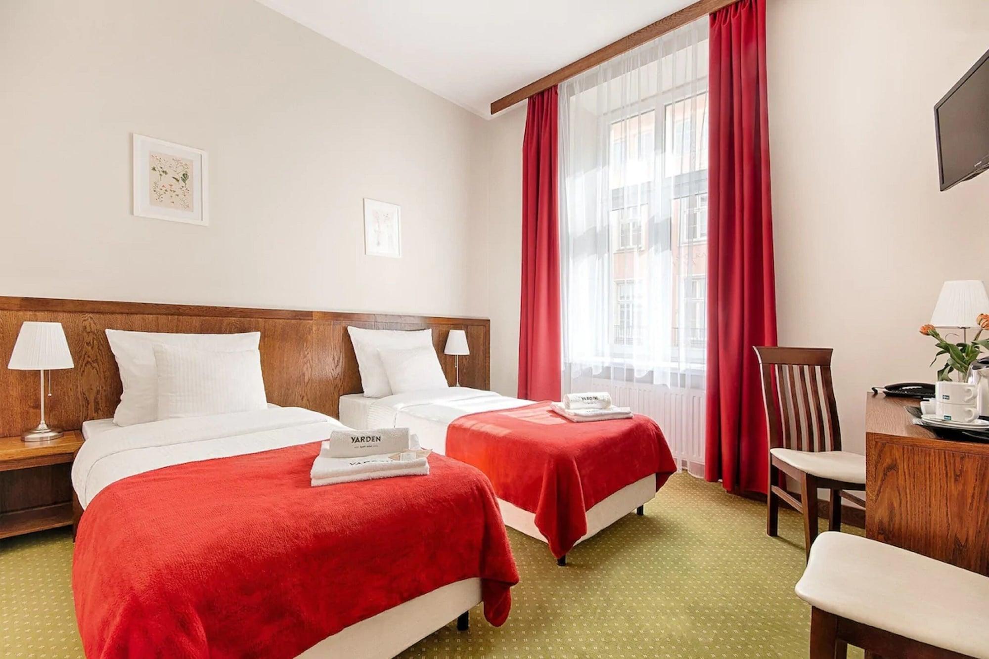 Hotel Yarden By Artery Hotels كراكوفيا المظهر الخارجي الصورة