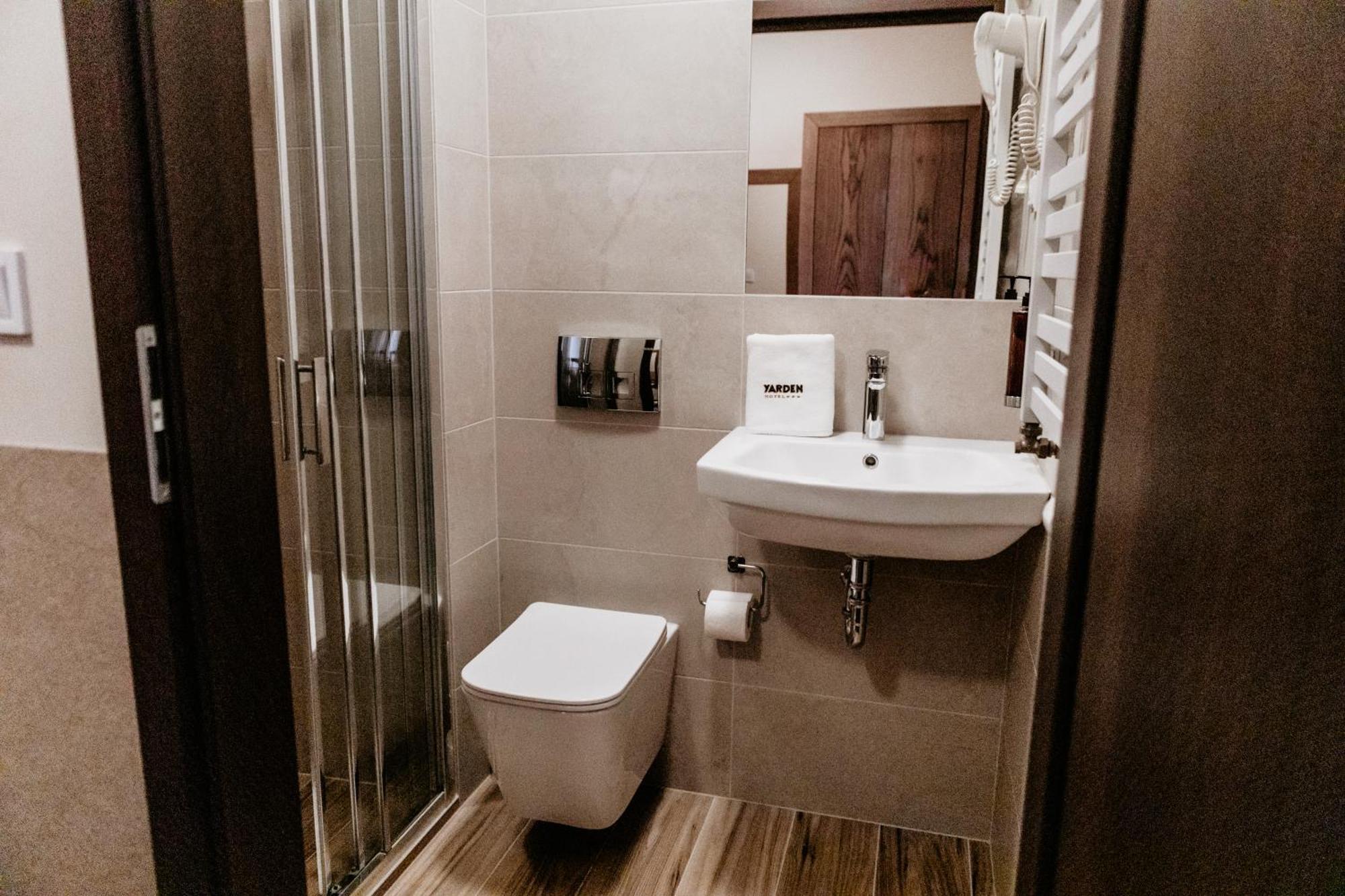Hotel Yarden By Artery Hotels كراكوفيا المظهر الخارجي الصورة
