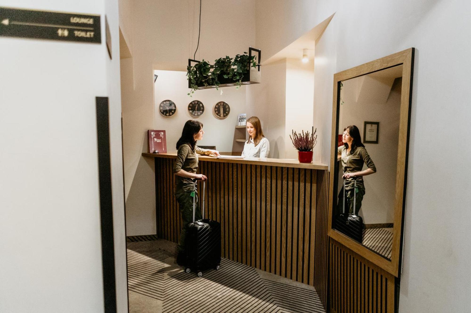 Hotel Yarden By Artery Hotels كراكوفيا المظهر الخارجي الصورة