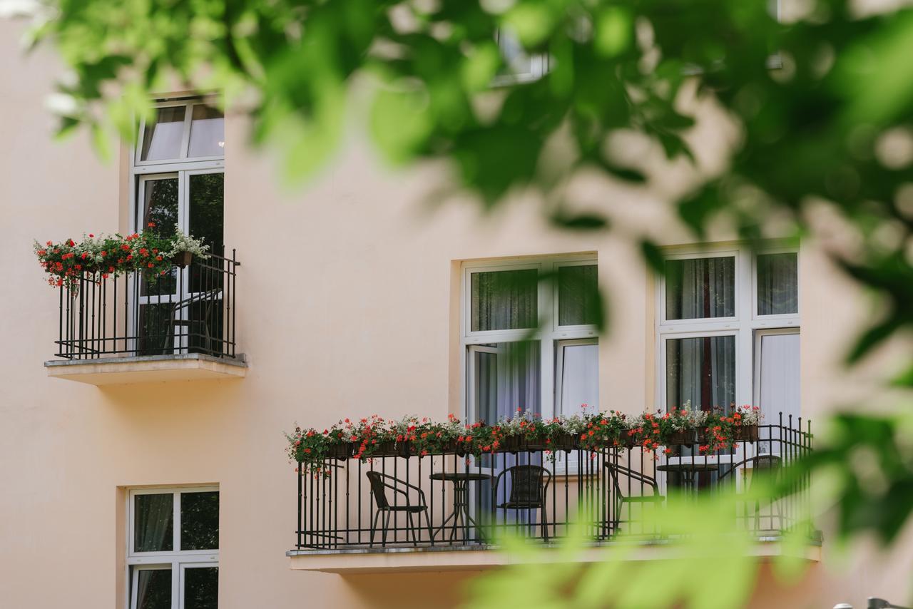 Hotel Yarden By Artery Hotels كراكوفيا المظهر الخارجي الصورة