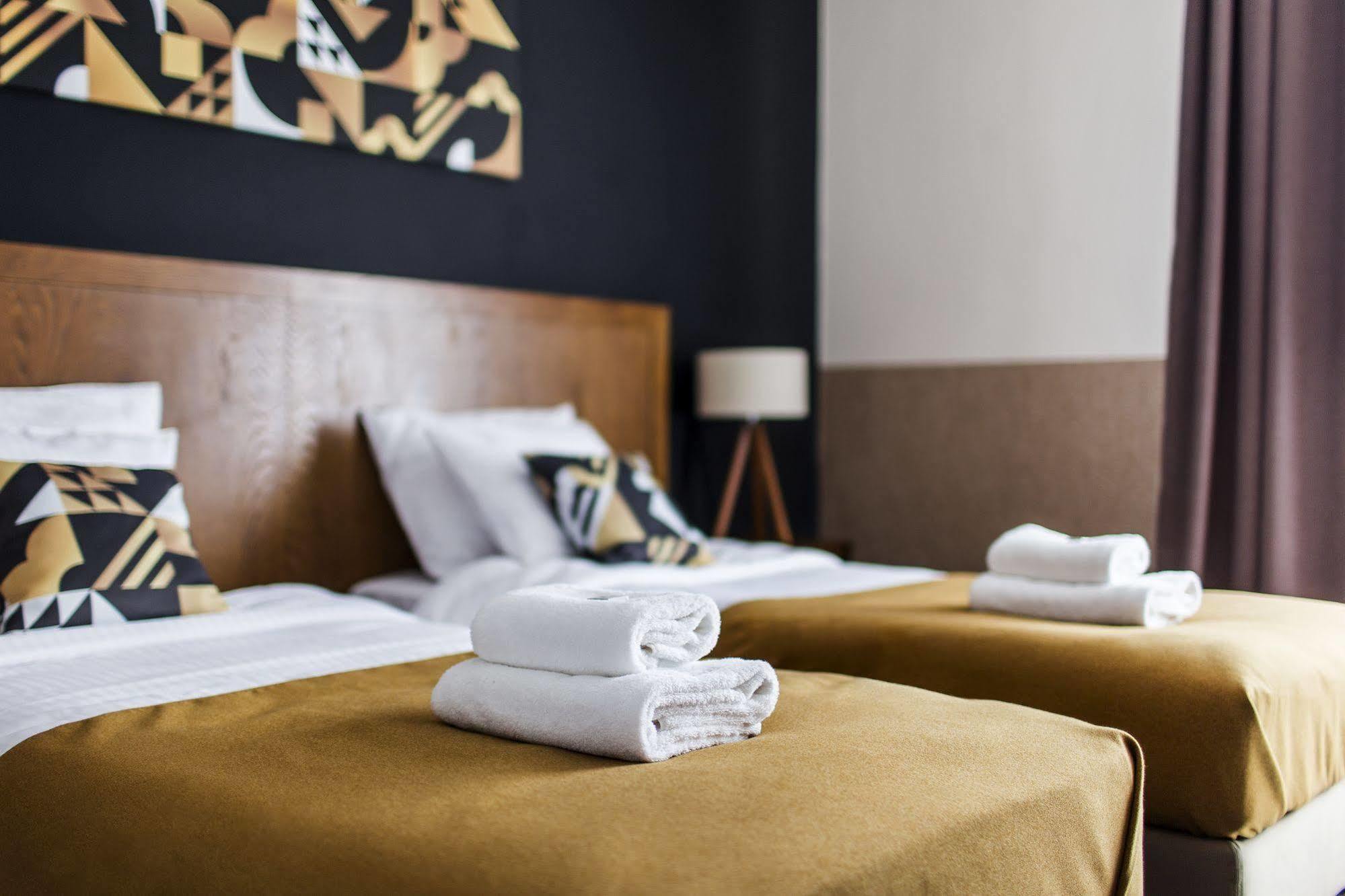 Hotel Yarden By Artery Hotels كراكوفيا المظهر الخارجي الصورة