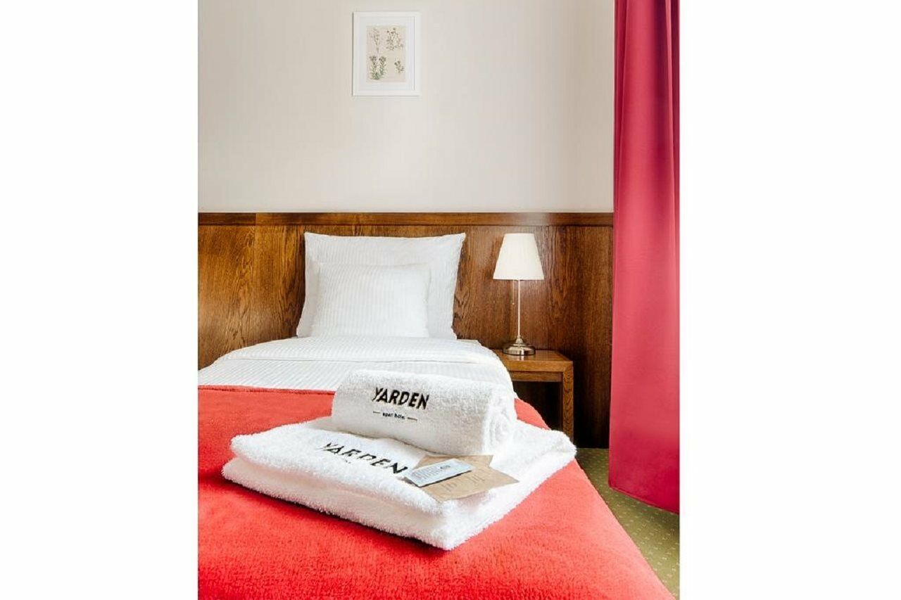 Hotel Yarden By Artery Hotels كراكوفيا المظهر الخارجي الصورة